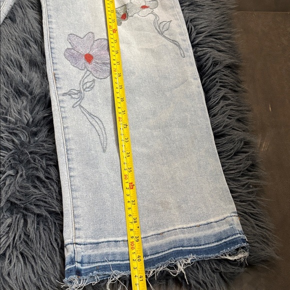 Jessica Simpson Light Blue Floral Embroidered Jeans - Picture 15 of 16
